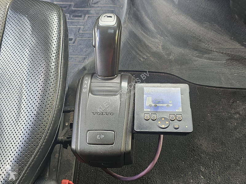 Kamion Volvo 6X4 BOOGIE LIFT VDL