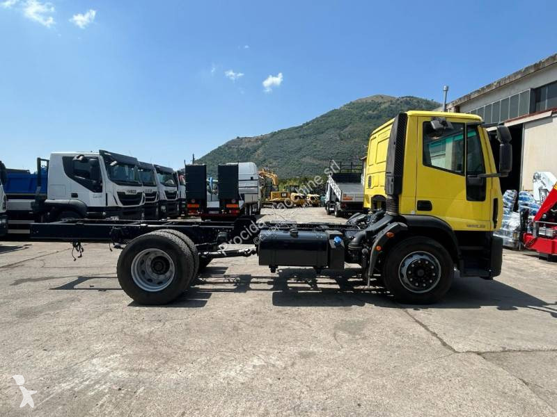 Vrachtwagen Iveco