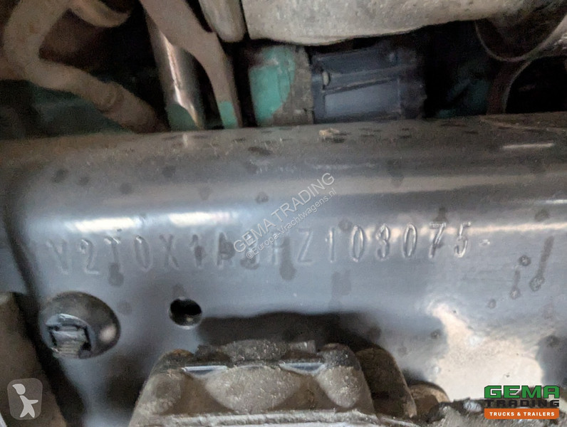 Kamion Volvo 250 4x2 Daycab Euro6 -6CIL- 12T-...