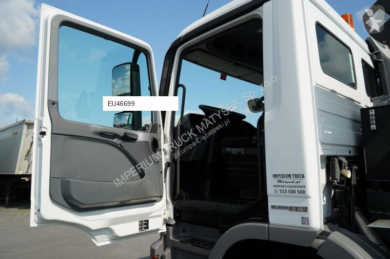 Camion Mercedes MULTI M12 T 