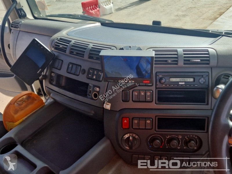 Camion  CF310