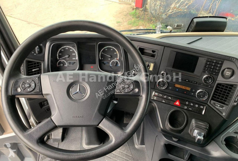 Grua Mercedes 2645