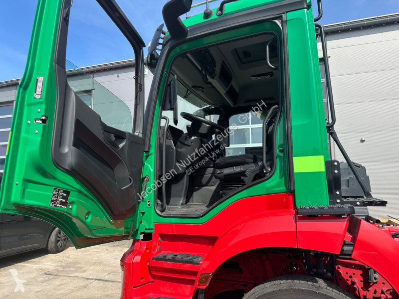 Kamion Mercedes Mercedes-Benz 1836/10,7L/Hiab...