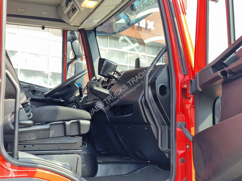 Kamion Iveco EuroCargo 160 210 - Isotherm box -...