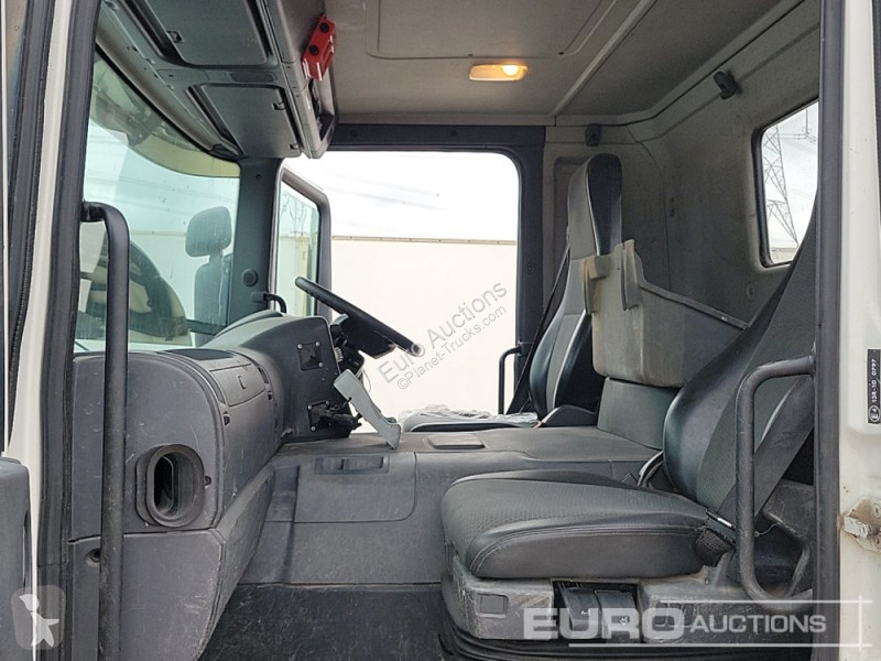 Camion  P230
