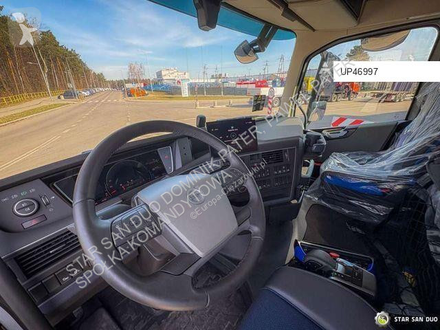 Kamion Volvo F545RA.225