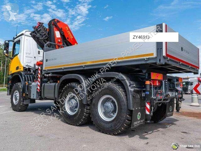 Camion Mercedes PK 33002