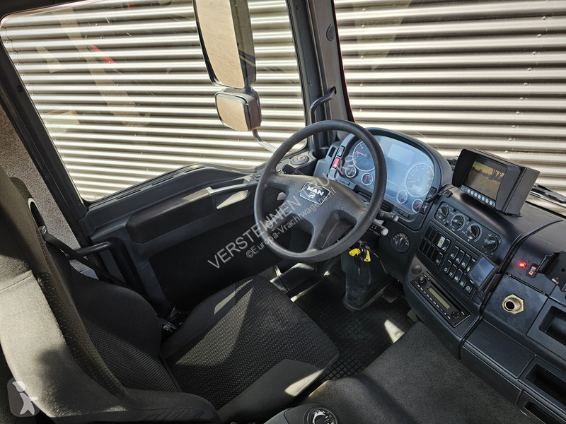 Kamion MAN 18.250 / 4X4 / EEV / HIAB CRANE +...