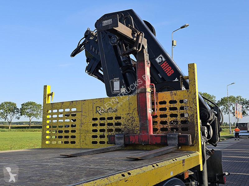 Vrachtwagen Renault K 430 HIAB 232ES-5