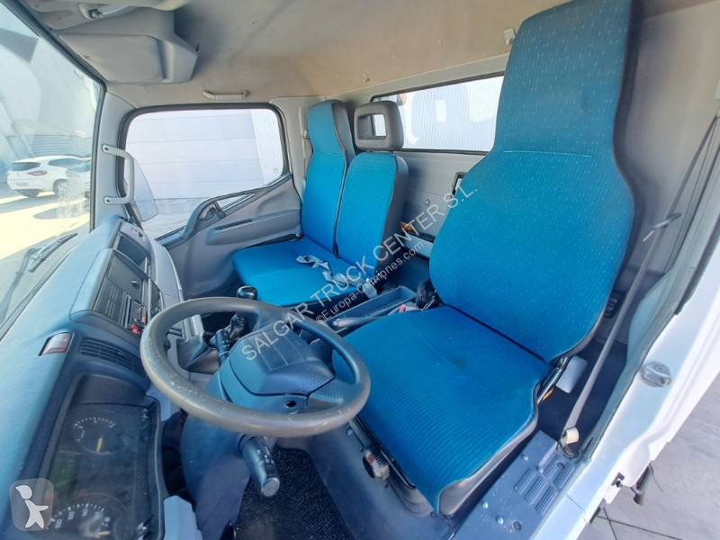 Camion Mitsubishi