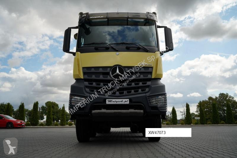Camion Mercedes AROCS 4148