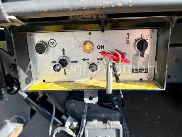Kamion Renault 280...