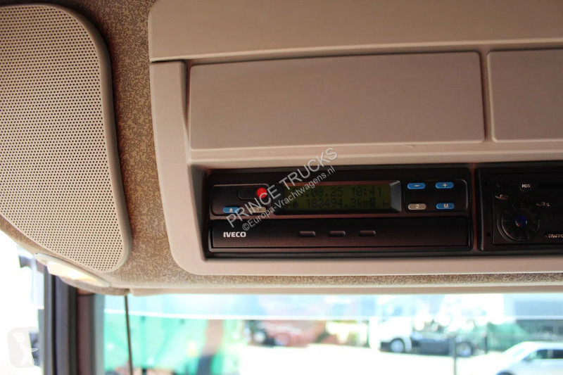 Camion Iveco 400 * EURO3 * 6X2 * LIFT * WINCH *...