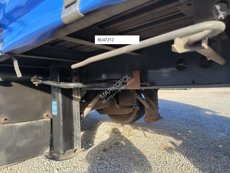 Camion remorque DAF Plandek Firanka