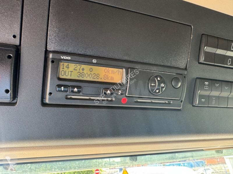 Lastbil Mercedes 2551