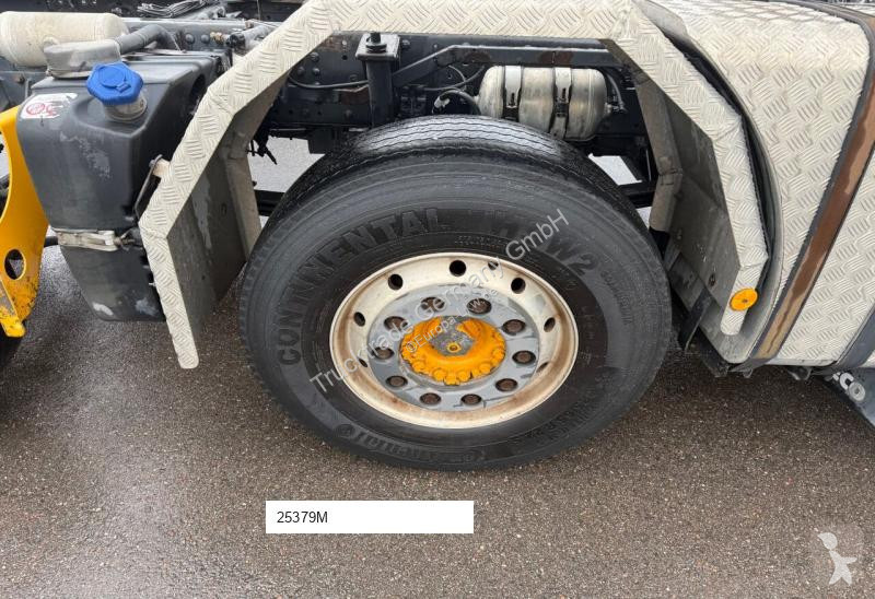 شاحنة Iveco 676 410T50-5
