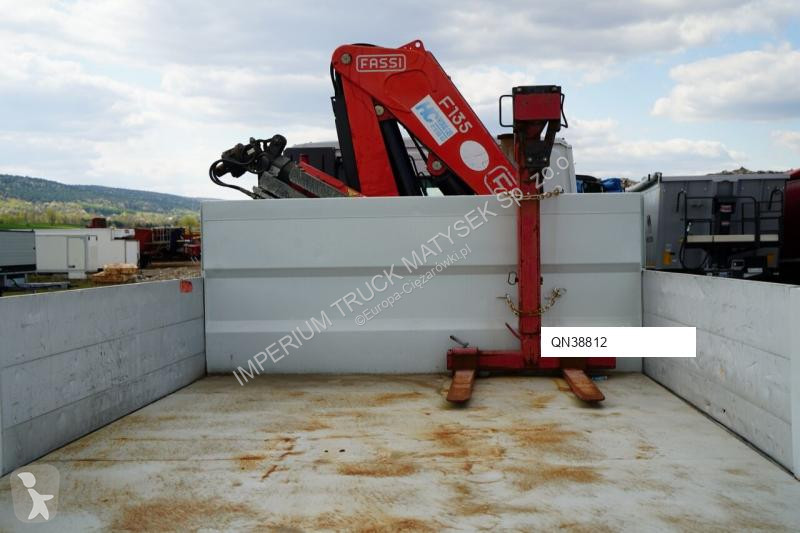 شاحنة Iveco 135