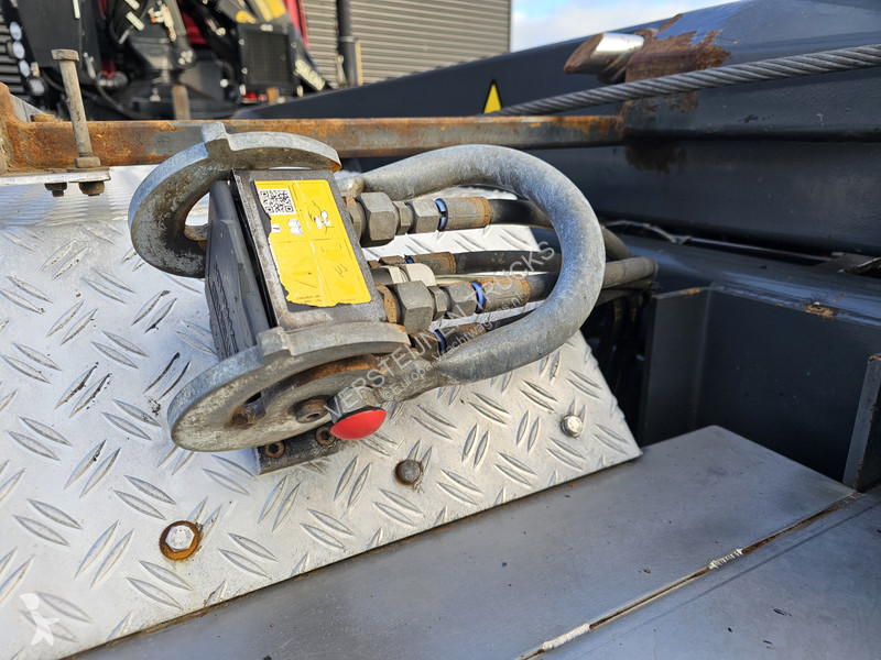 Camion Ginaf CF 410 6x4 / 6x6 / PALFINGER Z...