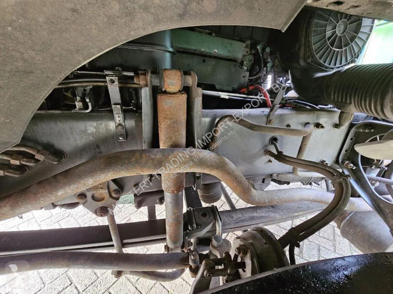 شاحنة Volvo 12480 Volvo 12.480 8x4 2005 – 480...