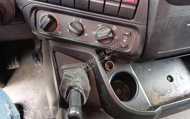 شاحنة Iveco