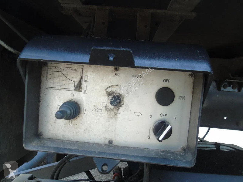 شاحنة Iveco 120E21 euro 6 + lift + lot in stock