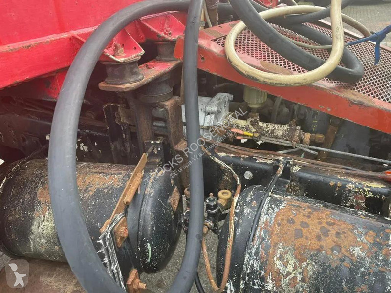 شاحنة Mercedes 813 + Manual + Kipper + 4x4