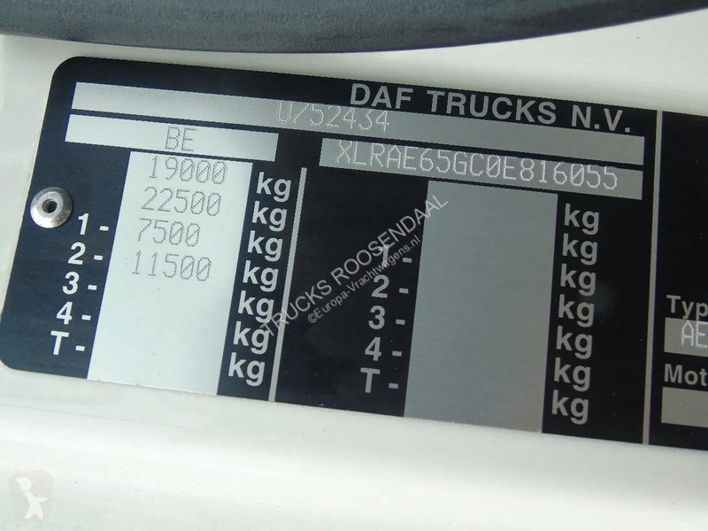 شاحنة DAF 65220 + LIFT