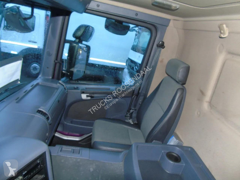 شاحنة Scania P230 OW KM +  CARRIER + OADIFT +