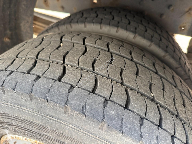 شاحنة Iveco ML120EL18 EURO 5 EEV, Steel suspension