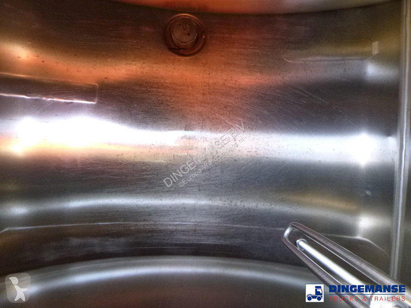 شاحنة Renault 270 dxi 4x2 fuel tank 13.3 m3 / 4...