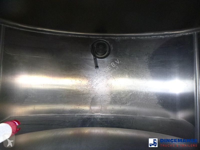 شاحنة Renault 270 dxi 4x2 fuel tank 13.7 m3 / 4...