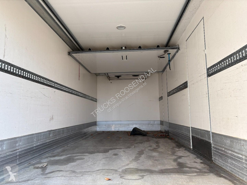 شاحنة Renault MIDLUM 270 DXI + CHEREAU +...