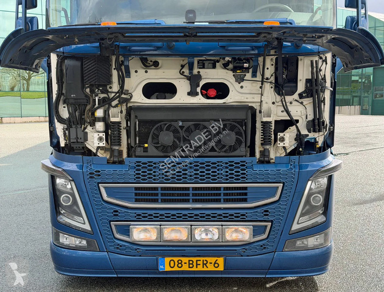 شاحنة Volvo 16650 XL 6X2 FULL AIR FULL OPTIONS...