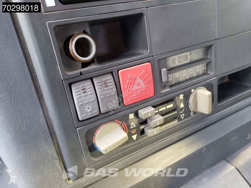 Lastbil Iveco 260E30H Euro 6X4 Palfinger...