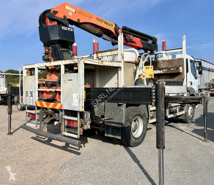 شاحنة Renault 370