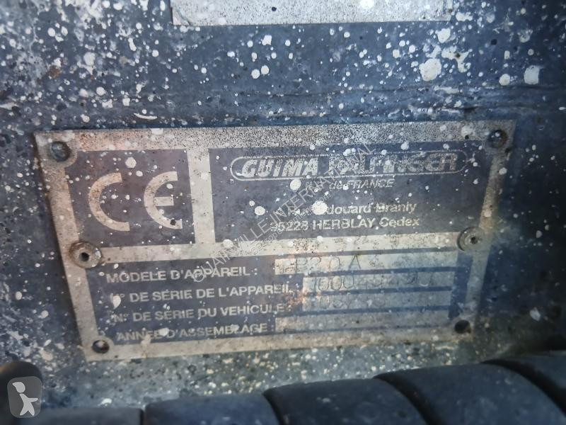 شاحنة Renault 370 DCI