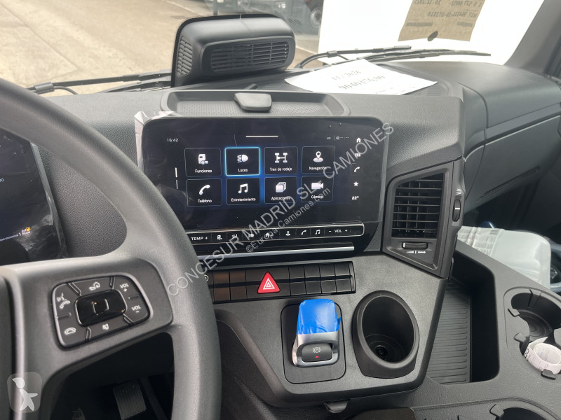 شاحنة Mercedes  3240 B 8x4