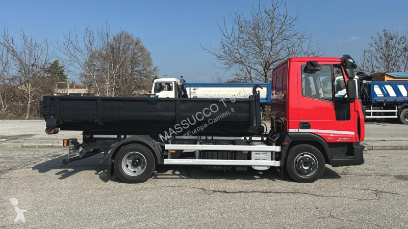 Грузовик Iveco EUROCARGO 90E18 4X2