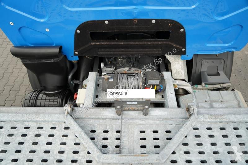 شاحنة Renault D WIDE 380 DE11 / 4X2 / LAWETA 8...