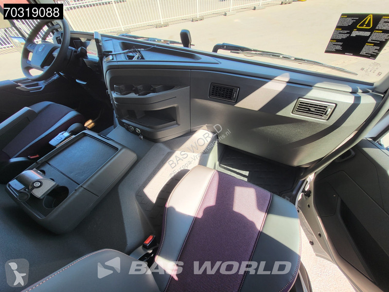 شاحنة Volvo 500 8X6 NEW! 20m3 Wielton...
