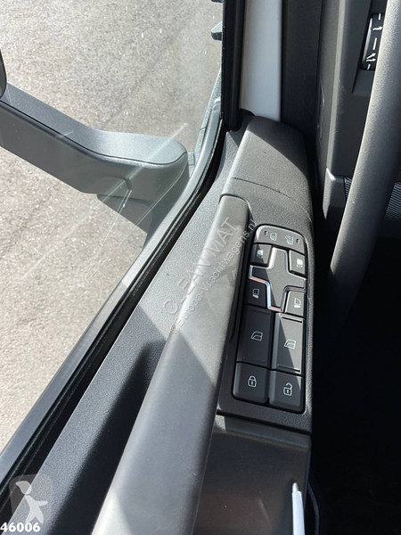 شاحنة Volvo 460 Euro 6 HMF 50 Tonmeter...