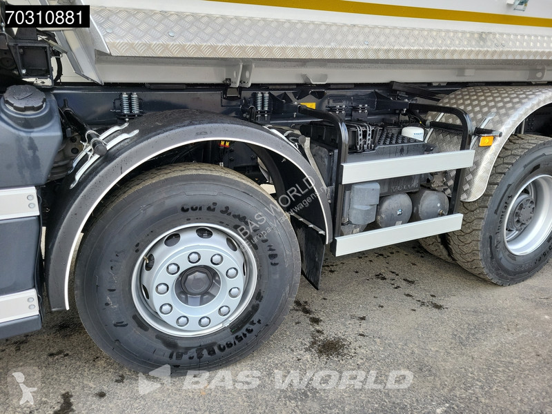 شاحنة Volvo 460 8X4 NEW! 13L Engine 19m3...