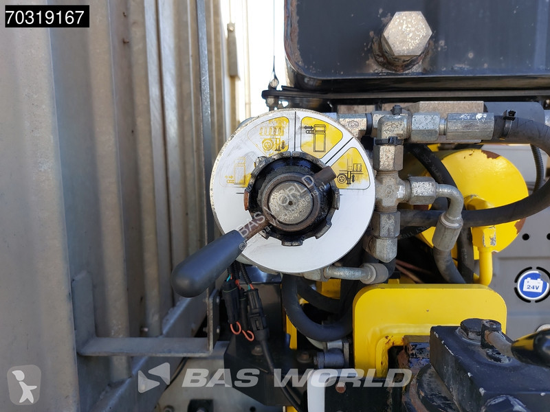 شاحنة Iveco 180E250 4X2 HYVA HB.150XE3 Kran...