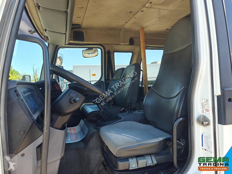 شاحنة Renault 270 4x2 Double Cab (7-seater)...