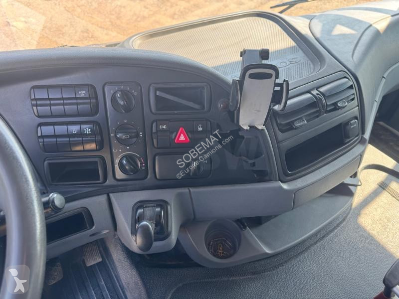 Camion Mercedes 3241