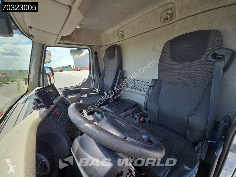 شاحنة DAF 250 4X2 16t Automatic Tailgate Euro 6