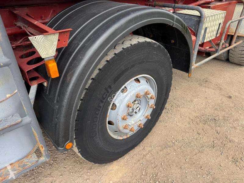 شاحنة Iveco 410E42