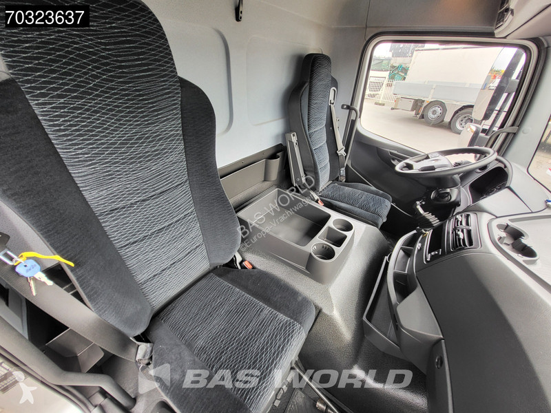 Mercedes 1524 4X2 15tonner curtainsides...