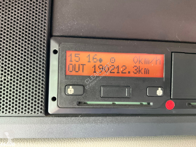 شاحنة DAF FAQ  400 8x2 Euro 6 HMF 26 Tonmeter...