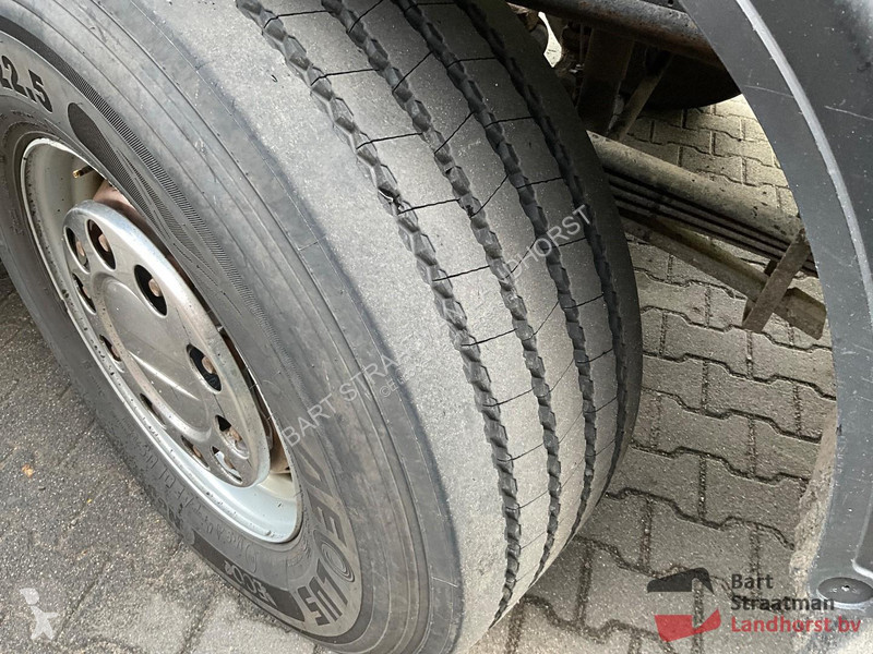 Lastbil Ginaf X5250 TS 10x4 met geisoleerde...